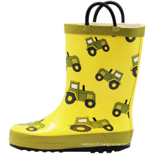 2020 Nouvelles bottes de pluie de haute qualité de la mode Angleterre Boots de pluie enfants avec des lumières Femme Bottes de pluie pour les enfants